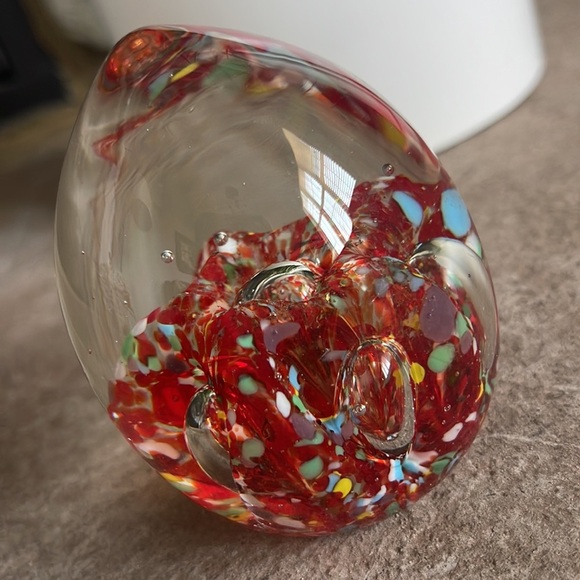 Vintage Egg Glass Paperweight NORLEANS Japan Blow Glass Art Retro Red Gift - Picture 2 of 8